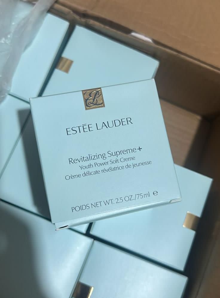 Estée Lauder Revitalizing Supreme+ Youth Power Soft Creme – 2.5 oz / 75 ml